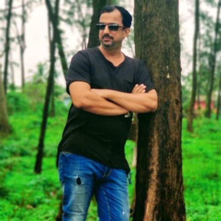 
Manav Manglani Height, Weight, Net Worth, Age, Birthday, Wikipedia, Who, Nationality, Biography 