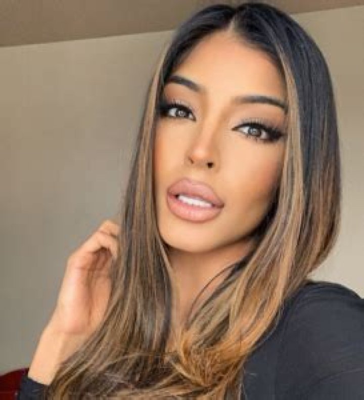 
Manrika Khaira Height, Weight, Net Worth, Age, Birthday, Wikipedia, Who, Instagram, Biography 