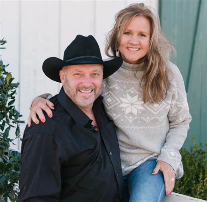 
Meet Jeff Carson Wife Kim Cooper And Son Dayton Grei Herndon, Singer Died At 58 Of Heart Attack 