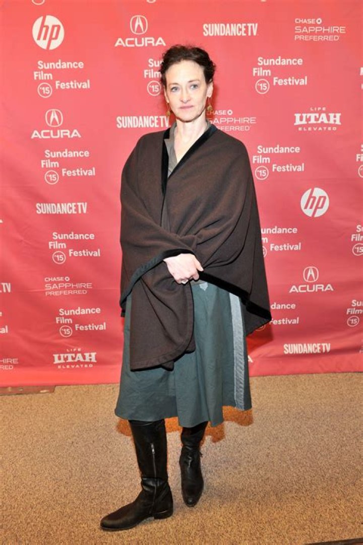 Megan Cusack Height, Weight, Net Worth, Age, Birthday, Wikipedia, Who, Nationality, Biography