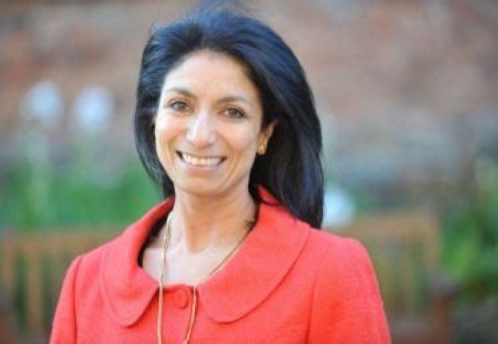 
Mehmooda Duke Height, Weight, Net Worth, Age, Birthday, Wikipedia, Who, Nationality, Biography 