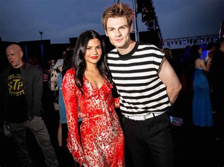 Melissa Lalonde, Derek Lalonde Wife Is Women Soccer Coach