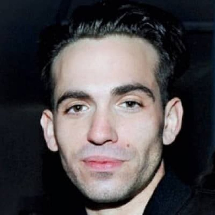 
Miles Skinner Height, Weight, Net Worth, Age, Birthday, Wikipedia, Who, Nationality, Biography 