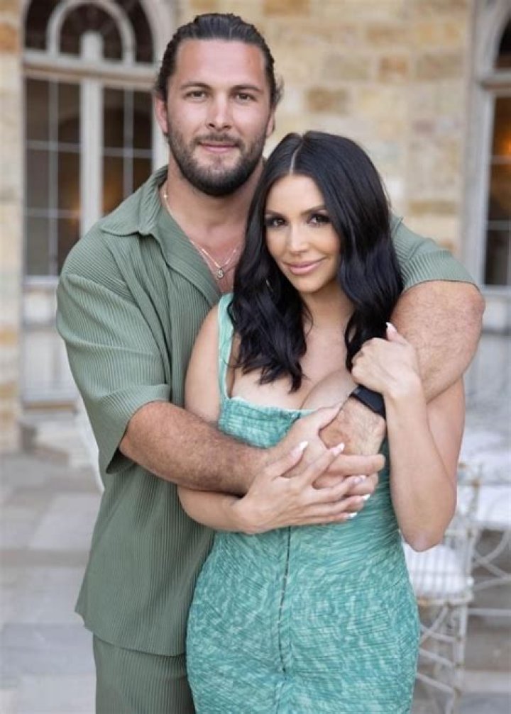 
Mims Davies Height, Weight, Net Worth, Age, Birthday, Wikipedia, Who, Instagram, Biography 