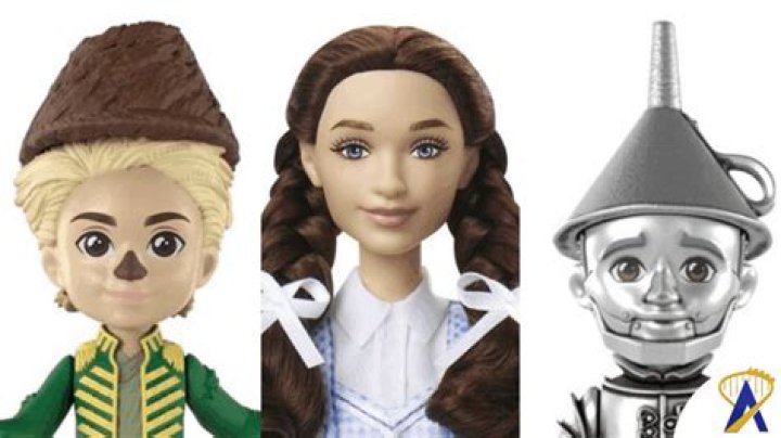 
Mixed Reaction As Dorathy And Others Raise Glasses And Vibe To Songs At Rico’s Candle Light 