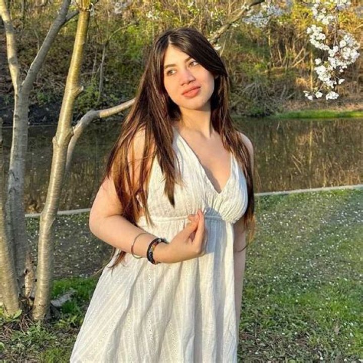 
Muskaan Chopra Height, Weight, Net Worth, Age, Birthday, Wikipedia, Who, Nationality, Biography 