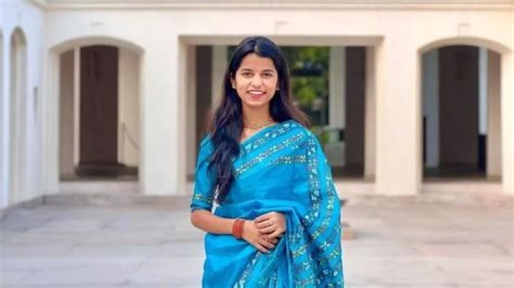 Muskan Thakur Height, Weight, Net Worth, Age, Birthday, Wikipedia, Who, Nationality, Biography