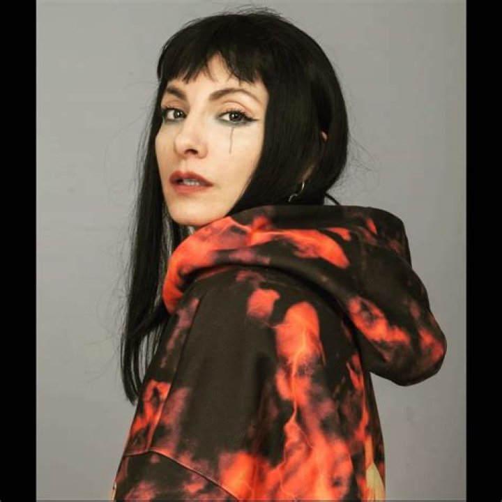 Najwa Nimri Height, Weight, Net Worth, Age, Birthday, Wikipedia, Who, Nationality, Biography