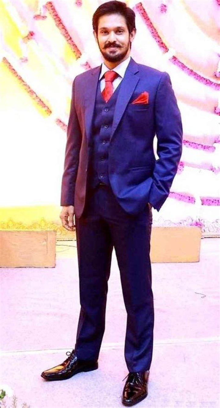 Nakul Height, Weight, Net Worth, Age, Birthday, Wikipedia, Who, Instagram, Biography