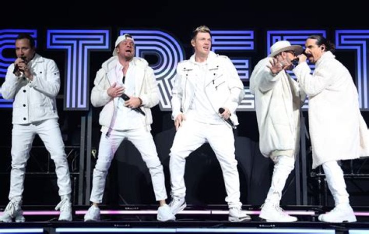 
Nick Carter Says It Was ‘Tough to Get Up on Stage’ with Backstreet Boys After Brother Aaron’s Death 