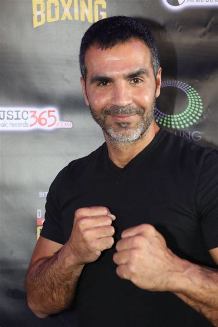 Ojani Noa Height, Weight, Net Worth, Age, Birthday, Wikipedia, Who, Nationality, Biography