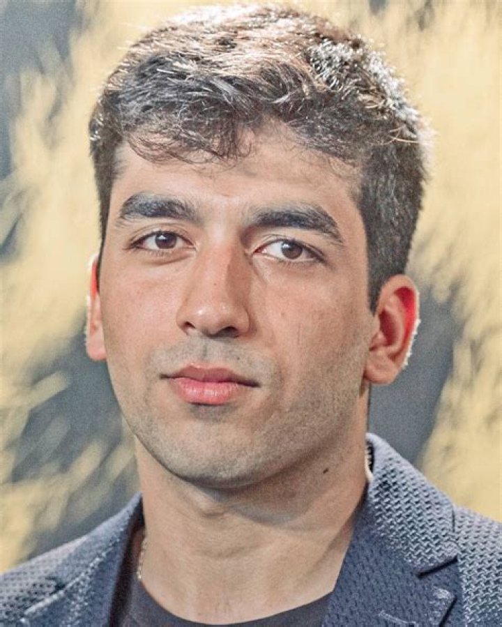 Omid Memar Height, Weight, Net Worth, Age, Wiki, Who, Instagram, Biography