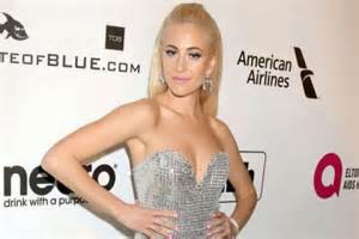 
Pixie Lott Height, Weight, Net Worth, Age, Birthday, Wikipedia, Who, Nationality, Biography 