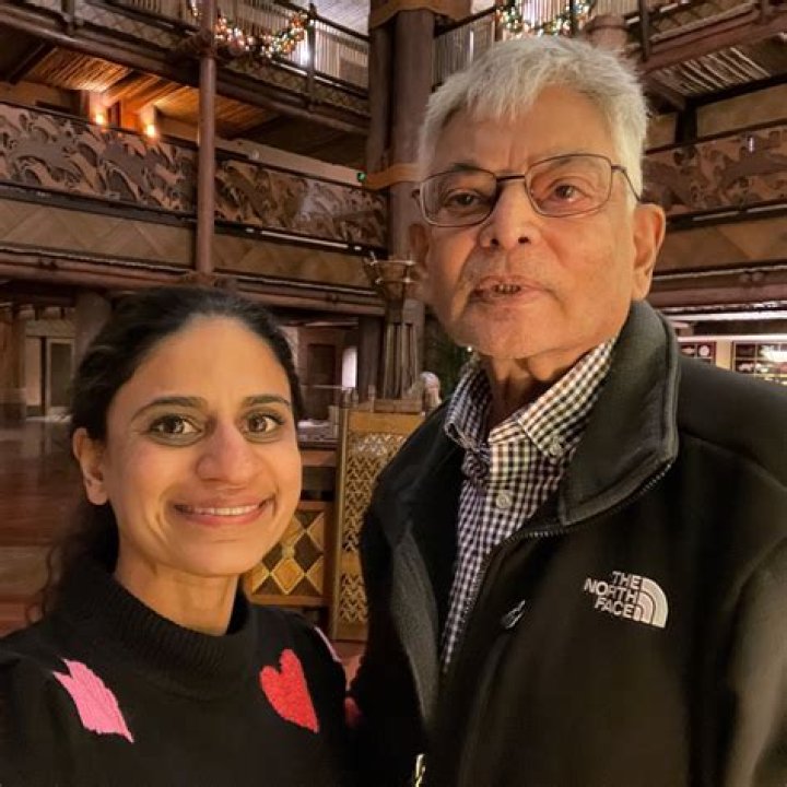 Pooja Lodhia Height, Weight, Net Worth, Age, Birthday, Wikipedia, Who, Instagram, Biography