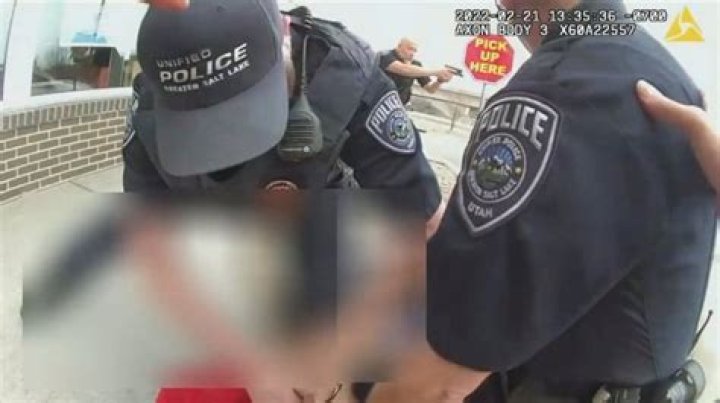 
Sadaat Johnson Mugshot On Reddit, Is He Arrested Over Ordering 4 Year Old Son To Shoots At Police? 