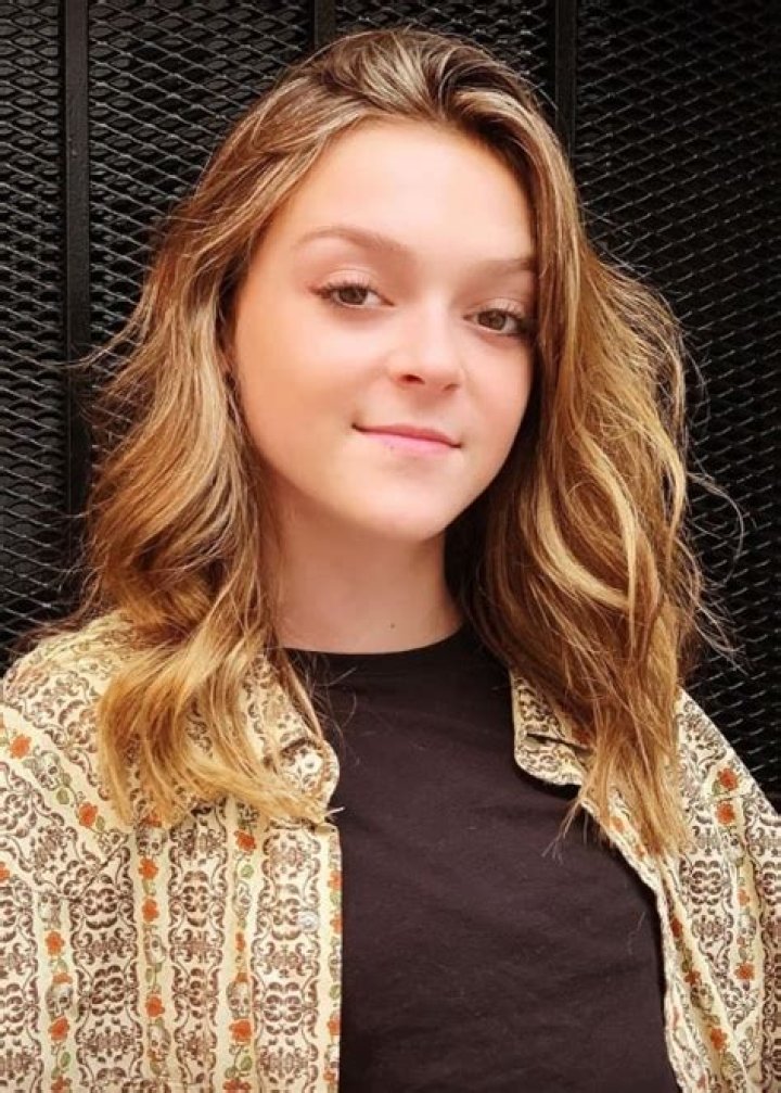 Sarah Dorothy Little Height, Weight, Net Worth, Age, Wiki, Who, Instagram, Biography