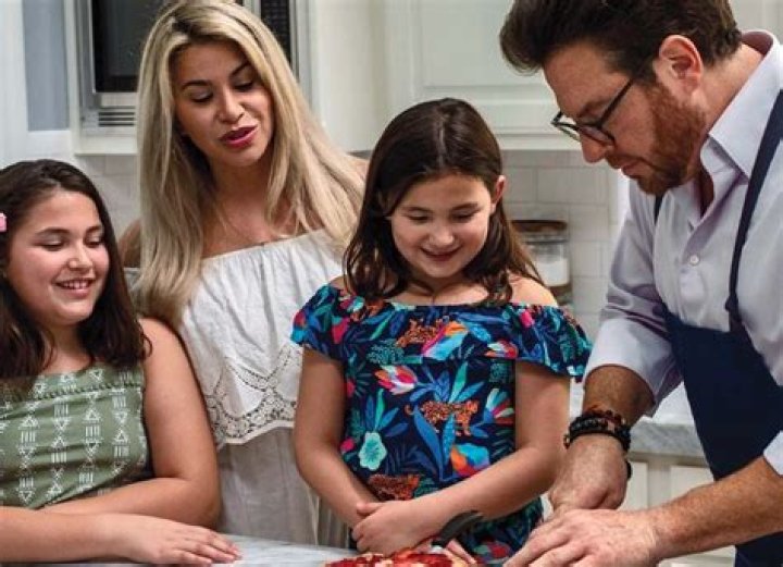 Scott Conant’s Kids – Meet His Two Daughters Karya And Ayla Conant