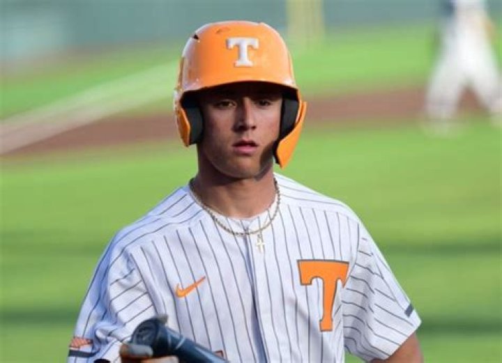 Seth Stephenson Parents And Family Details: Meet Tennessee Baseball Infielder – Age, Bio & Wiki