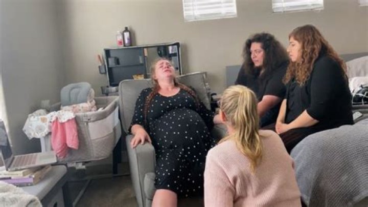 
‘Sister Wives’ Recap: Janelle Admits She’s ‘Crossing A Line’ With Kody 