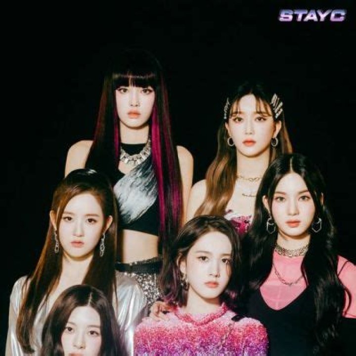 
STAYC Cancelled All Their Upcoming Activities After The Four Members Tested Positivefor COVID 