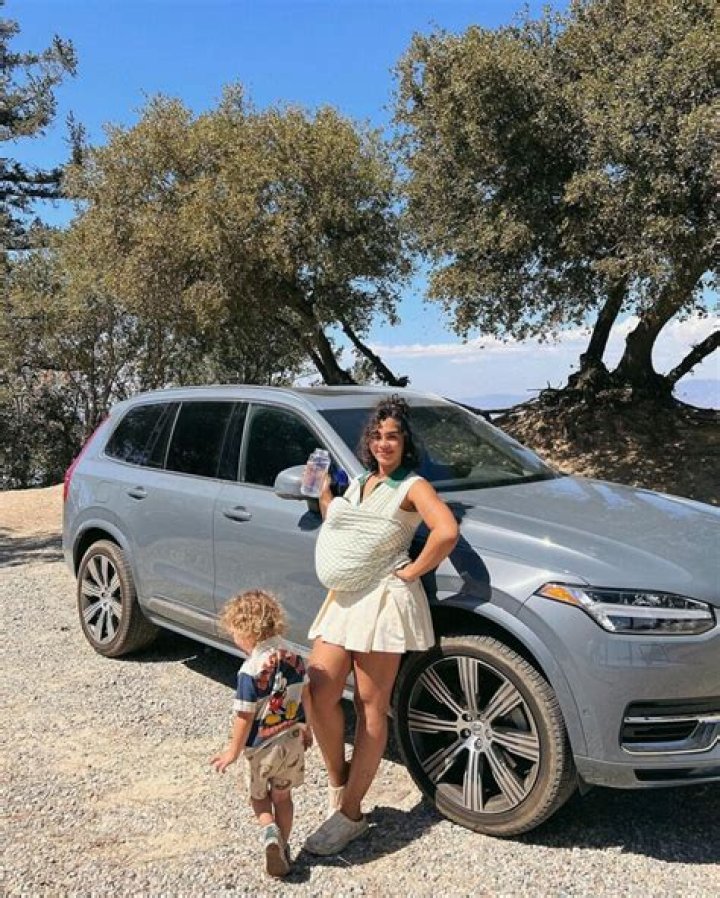 
Taylor Giavasis Height, Weight, Net Worth, Age, Birthday, Wikipedia, Who, Nationality, Biography 