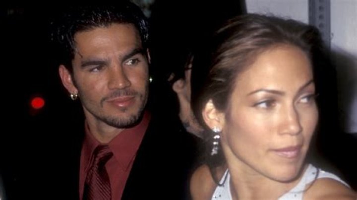 
The untold truth about Jennifer Lopez’s 1st husband Ojani Noa 