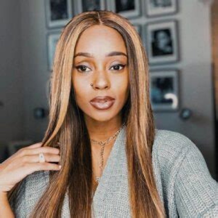 
Vanessa Mdee Height, Weight, Net Worth, Age, Birthday, Wikipedia, Who, Nationality, Biography 