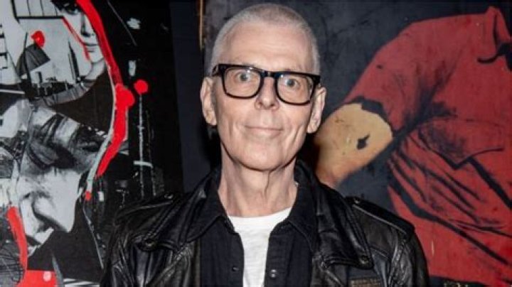 
What happened to Andy Rourke? Tributes pour in as The Smiths’ bassist passes away at the age of 59 