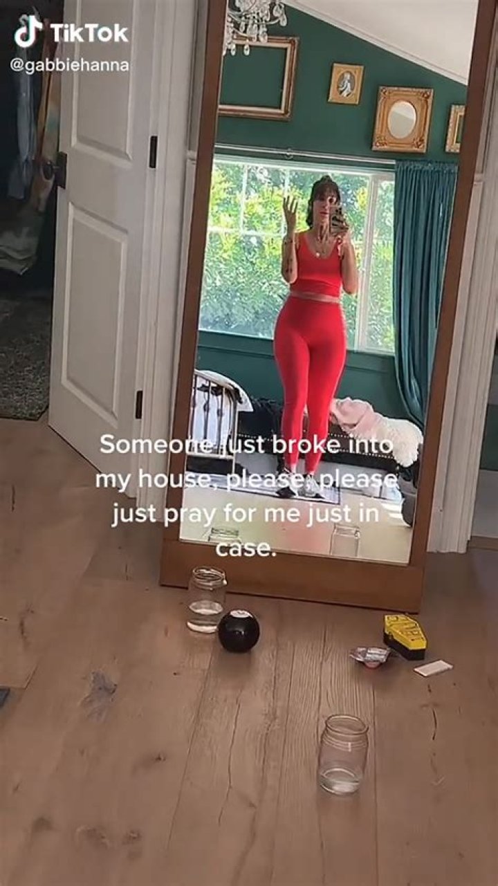 
What Happened To Gabbie Hanna On TikTok And Why Was She Banned? Mental Breakdown Controversy 