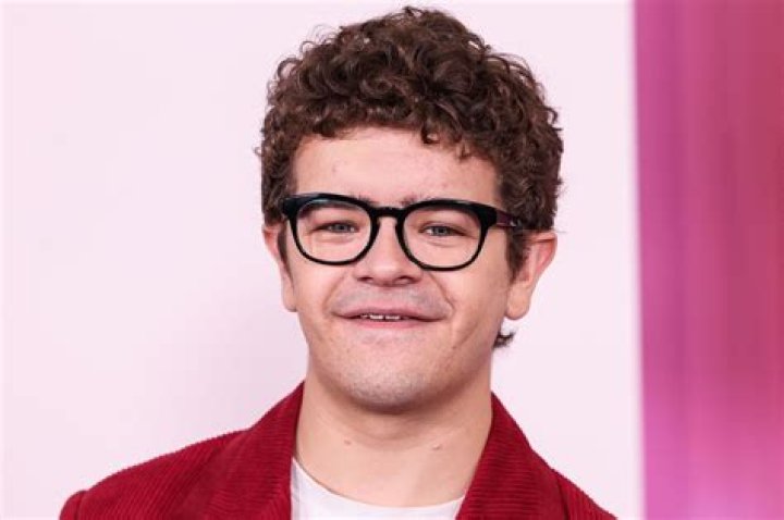 
What Happened To Gaten Matarazzo Shoulder And What Condition Does He Have? 