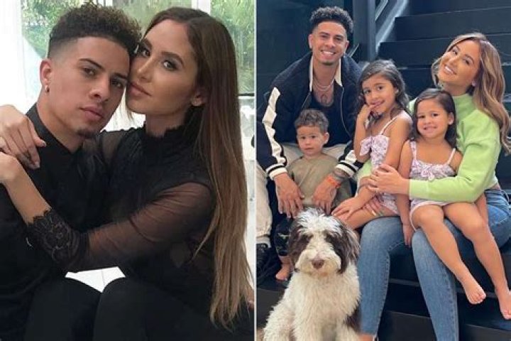 
Who is Catherine Paiz’s husband Austin McBroom? His Wiki: Age, Height, NBA, Net Worth, Parents, Siblings, Family, Salary, Education, Friend 