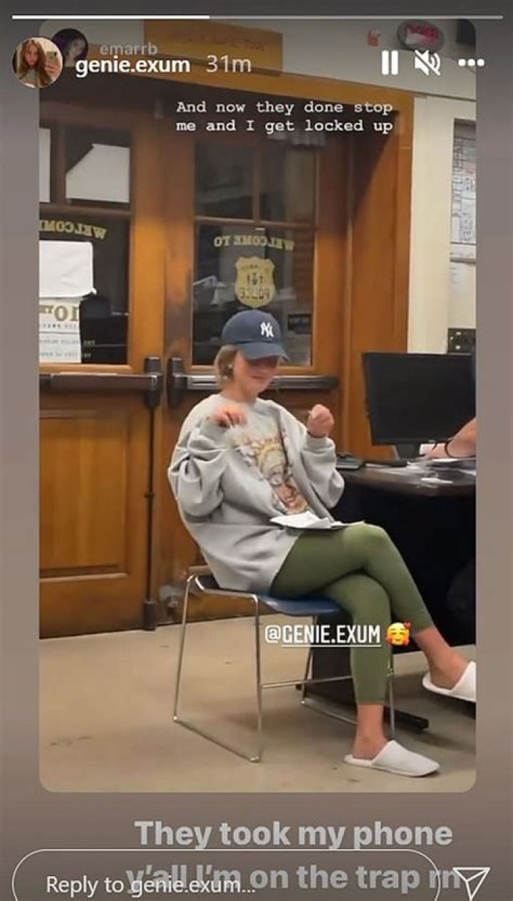 
Who Is Genieeexumm On Reddit? Genie Exum Stabbed Boyfriend Frances Amor To Death 