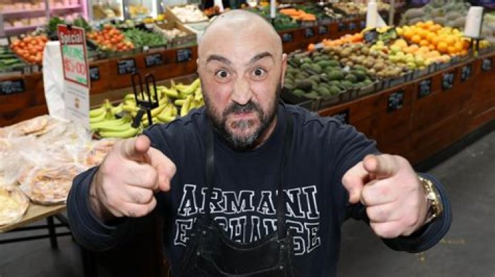 
Who Is Johnny Kapiris? Fruit Owner Arrested on Video, Aldi Sign Controversy Explained 