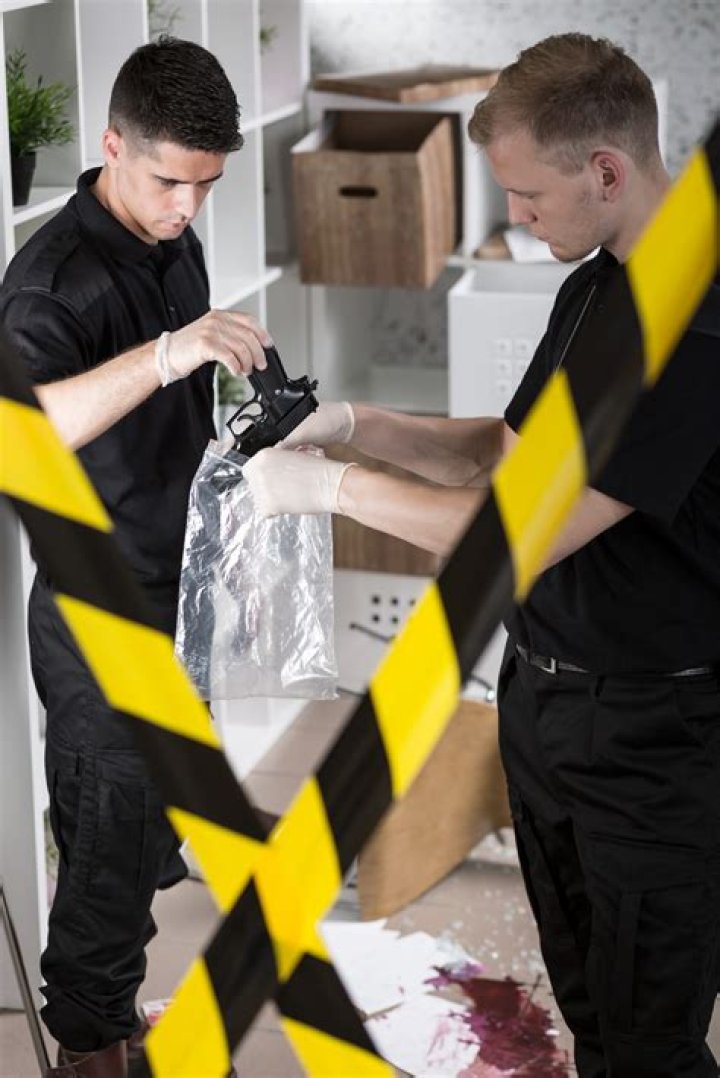 
Who is Kayla Bergom? Female prison worker, 27, arrested for having sex MULTIPLE TIMES with inmate 