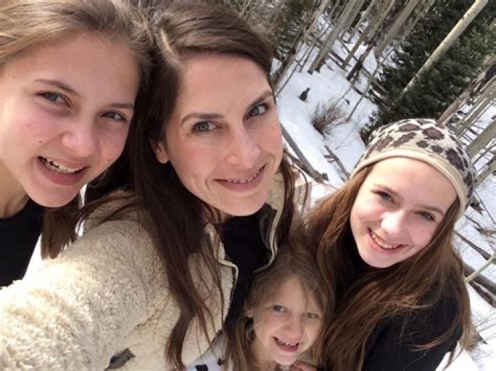 Who Is Leslie Beard? Chris Beard Wife & Children Are His Biggest Supporter This Year