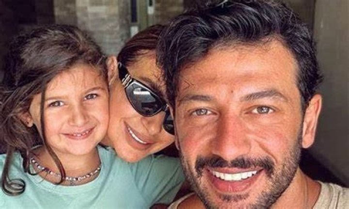 
Who Is Ramona Khalil? Meet Jad Hadid’s Wife: Married Life And Kids 