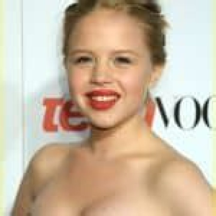 
Who is Sofia Vassilieva? Nationality, Education, Net Worth 