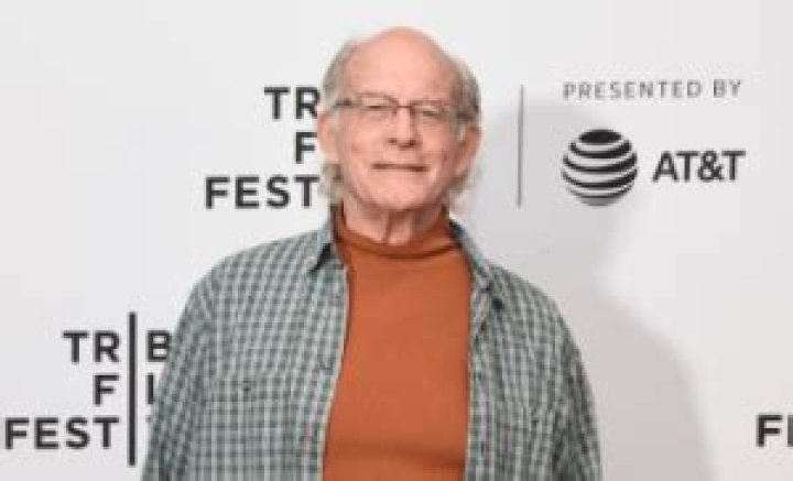 
Why Did Max Gail Leave General Hospital? Who is Max Gail? 