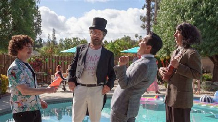 
Why Quinta Brunson Didn’t Get Oprah’s Permission to Play Her in ‘Weird: The Al Yankovic Story’ 