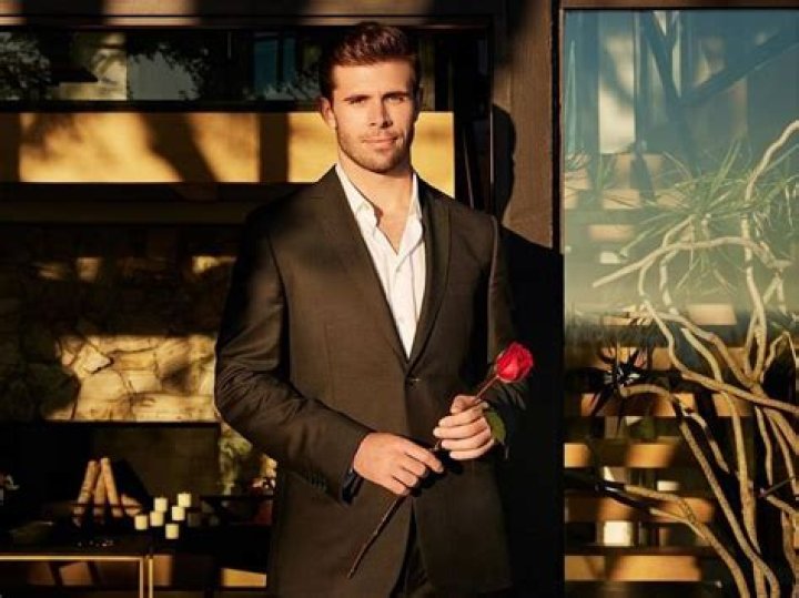 
“Zach is boring”: The Bachelor fans react to Zach Shallcross’ introduction in season 27 premiere 