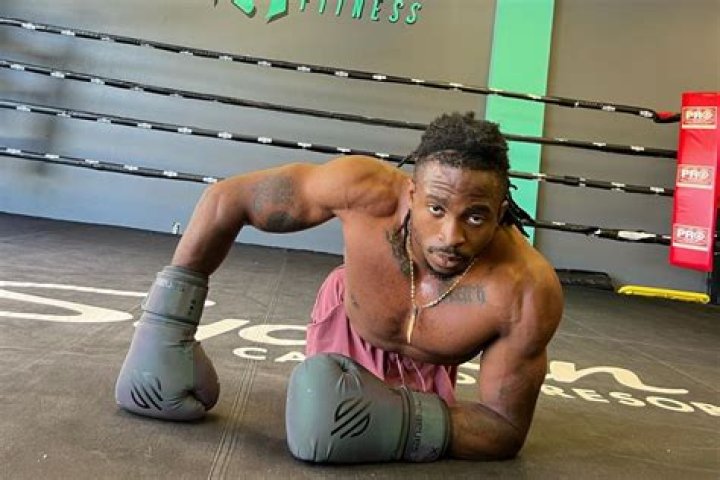 Zion Clark Height, Weight, Net Worth, Age, Birthday, Wikipedia, Who, Nationality, Biography